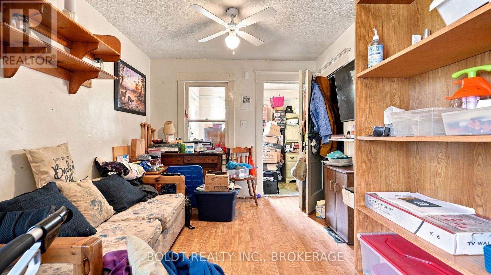 53 Carlton Street, St. Catharines, Ontario  L2R 1P7 - Photo 7 - X13753134