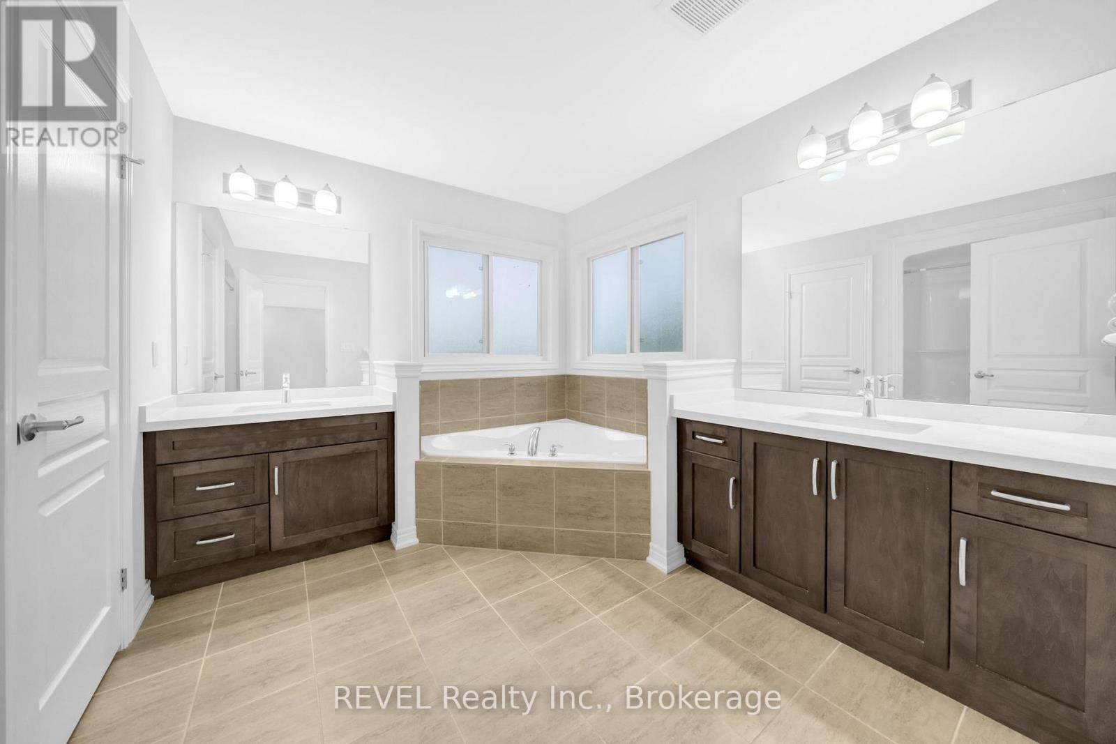 3547 Dominion Road, Fort Erie, Ontario  L0S 1N0 - Photo 43 - X13753248