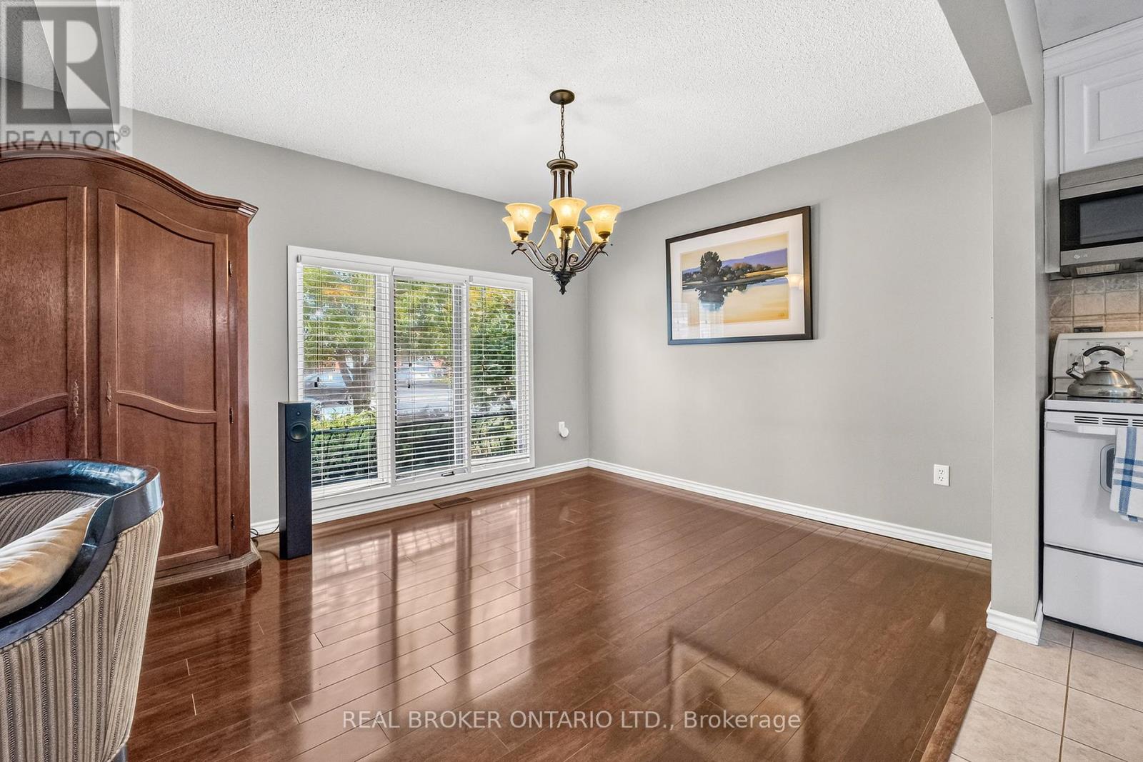 128 Melissa Crescent, Welland, Ontario  L3C 6N9 - Photo 6 - X13753356