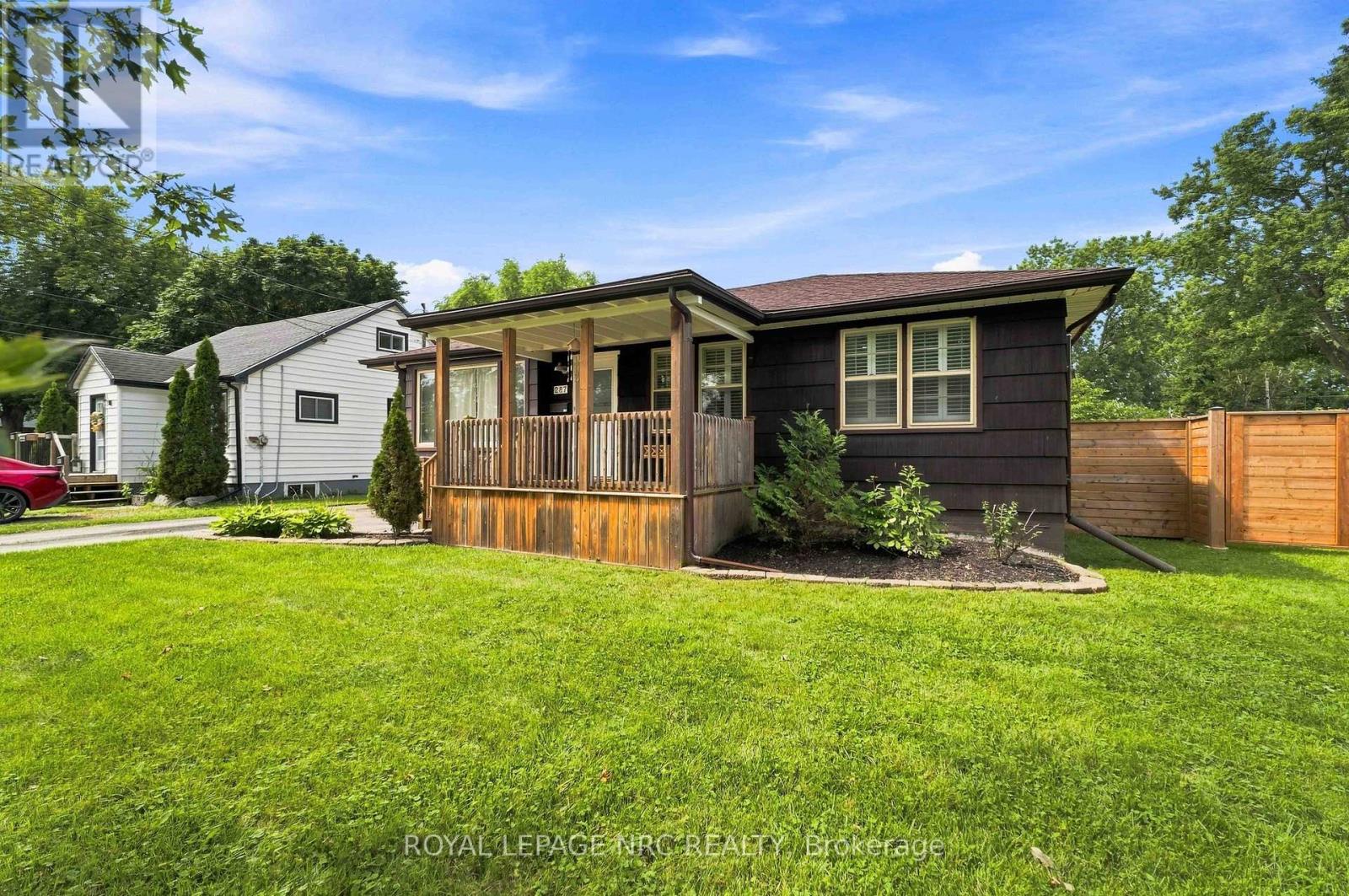 287 First Avenue, Welland, Ontario  L3C 1Z1 - Photo 2 - X13753496