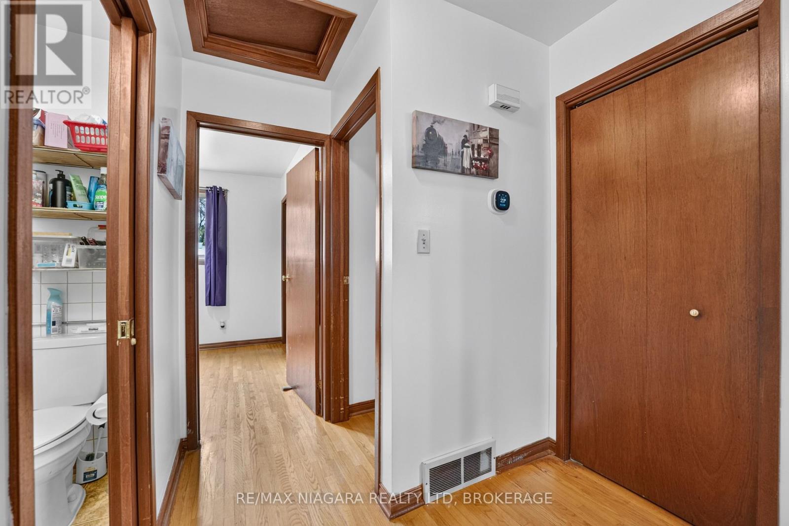 6231 Johnson Drive, Niagara Falls, Ontario  L2J 3J6 - Photo 15 - X13754192