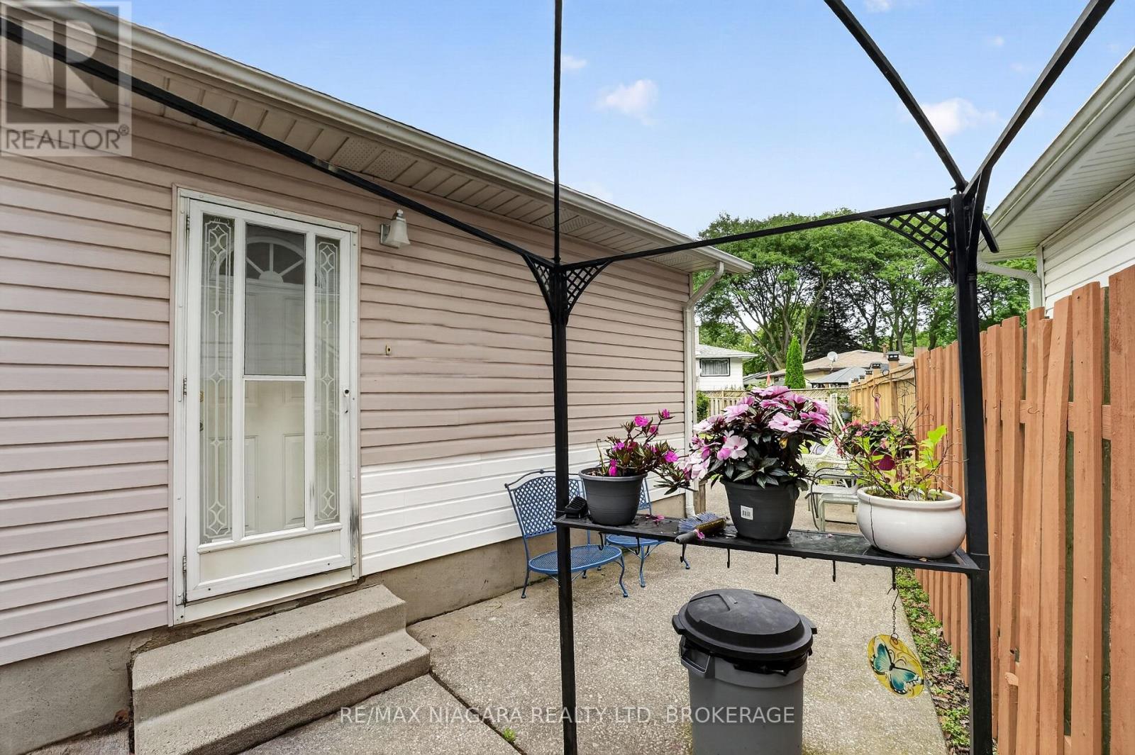 6231 Johnson Drive, Niagara Falls, Ontario  L2J 3J6 - Photo 39 - X13754192