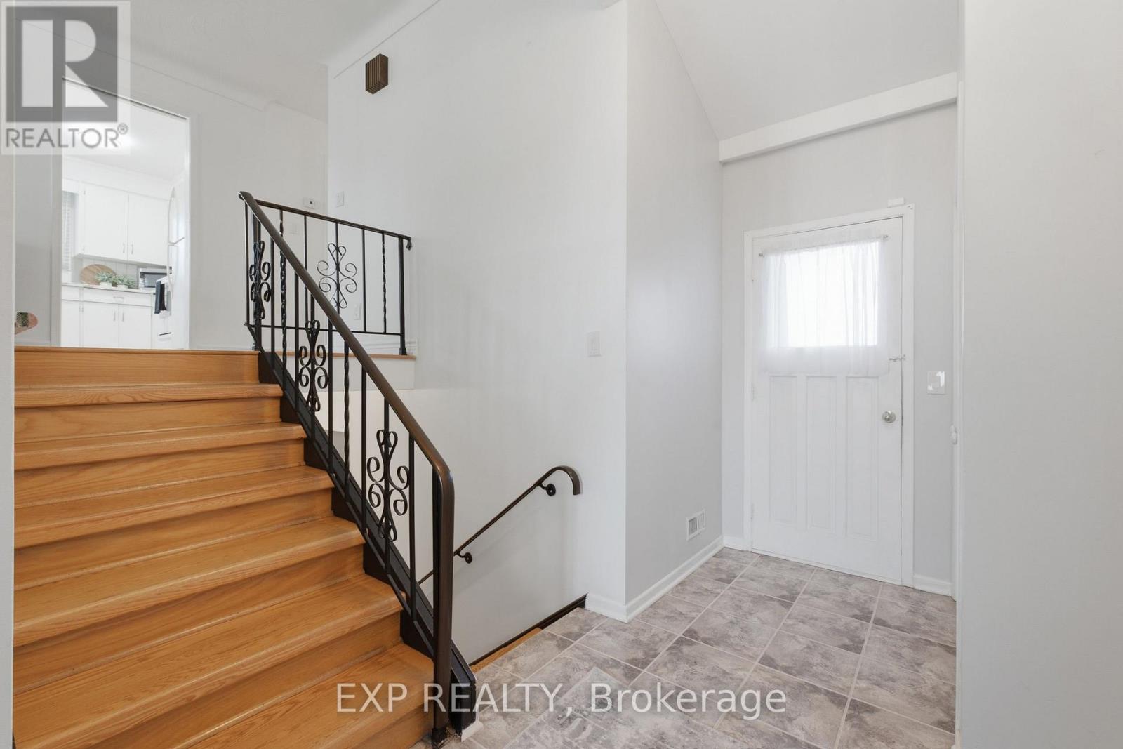 1452 Garrison Road, Fort Erie, Ontario  L2A 1P6 - Photo 8 - X13755624