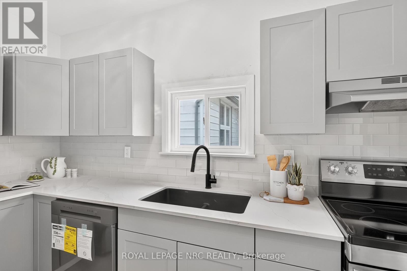 51 Queen Street S, Thorold, Ontario  L2V 3N2 - Photo 16 - X13755842