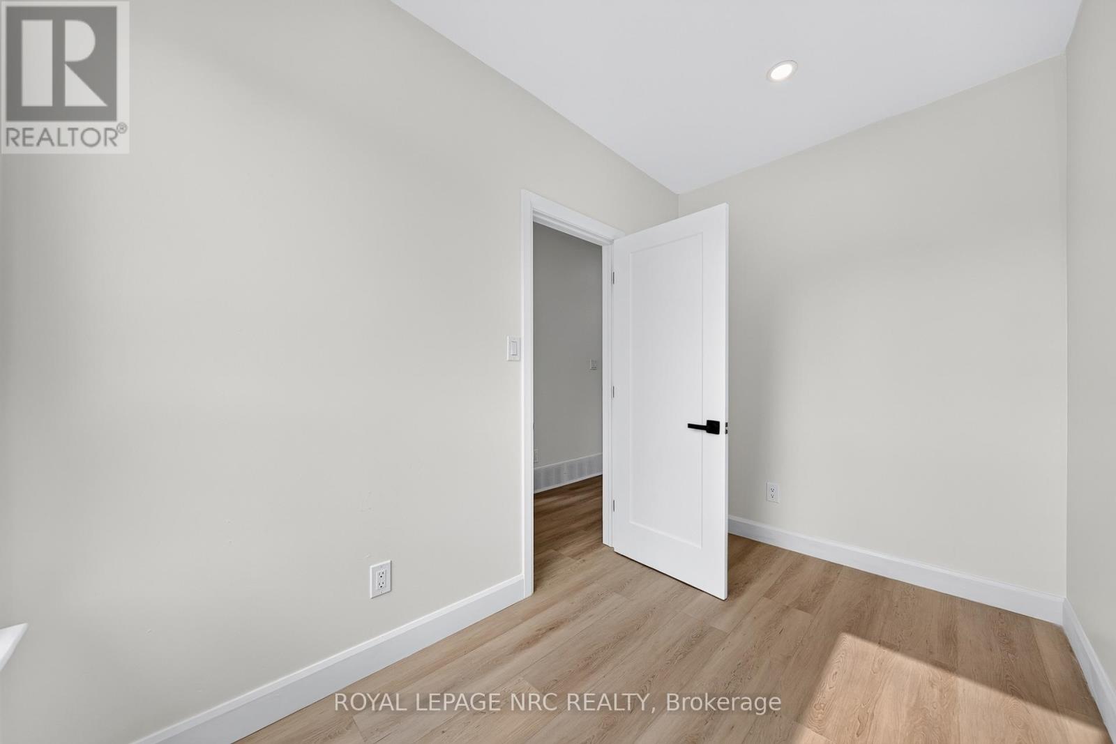 51 Queen Street S, Thorold, Ontario  L2V 3N2 - Photo 29 - X13755842