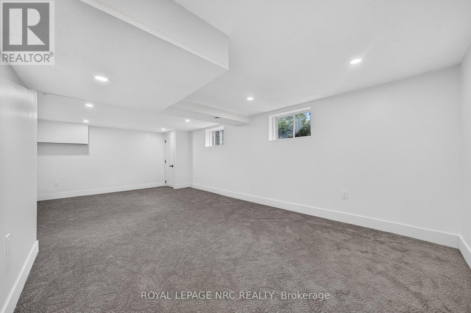 12 Admiral Road, St. Catharines, Ontario  L2P 1G5 - Photo 34 - X13755968