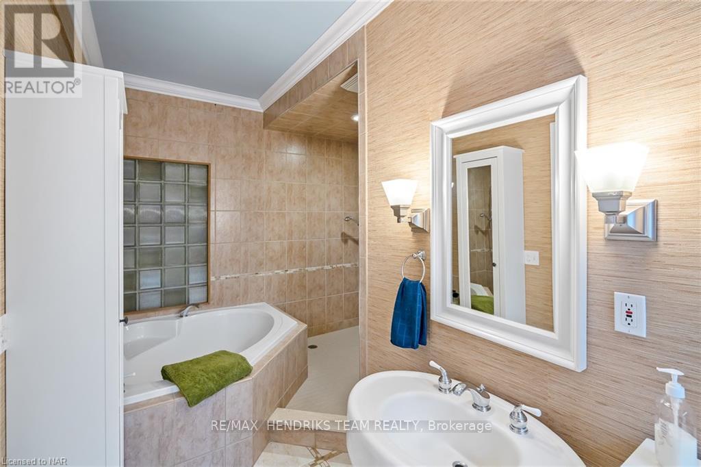145 King Street, St. Catharines, Ontario  L2R 3J2 - Photo 20 - X13756714