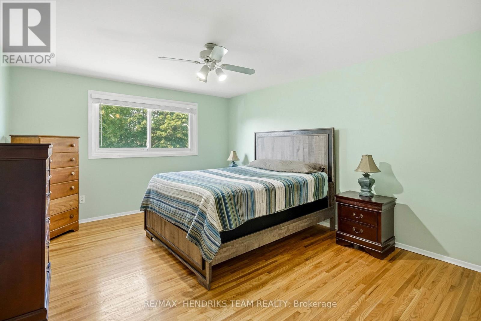4 Royal Orchard Crescent, St. Catharines, Ontario  L2N 4E9 - Photo 23 - X13756984