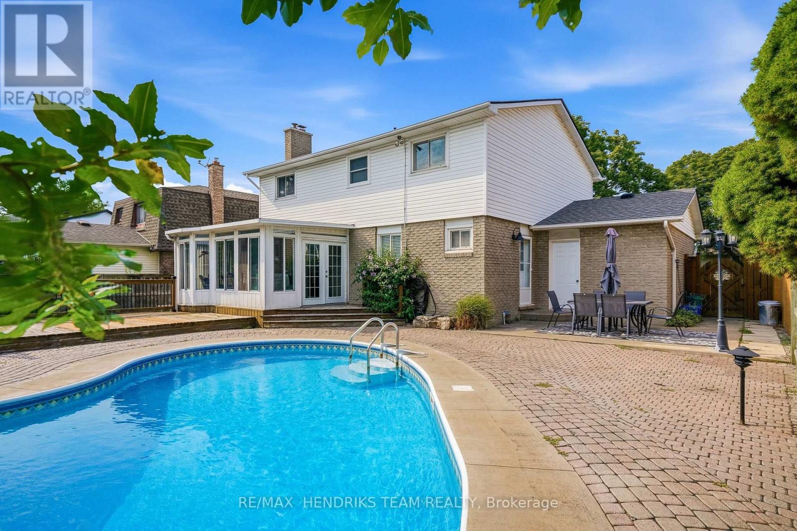 4 Royal Orchard Crescent, St. Catharines, Ontario  L2N 4E9 - Photo 30 - X13756984
