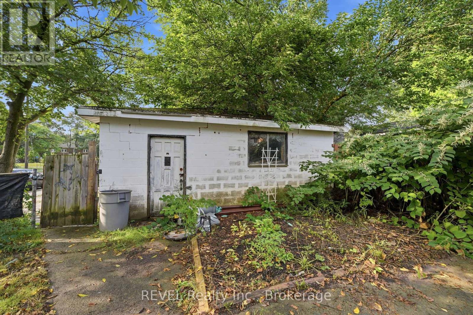 4960 Willmott Street, Niagara Falls, Ontario  L2E 1Z8 - Photo 23 - X13757340