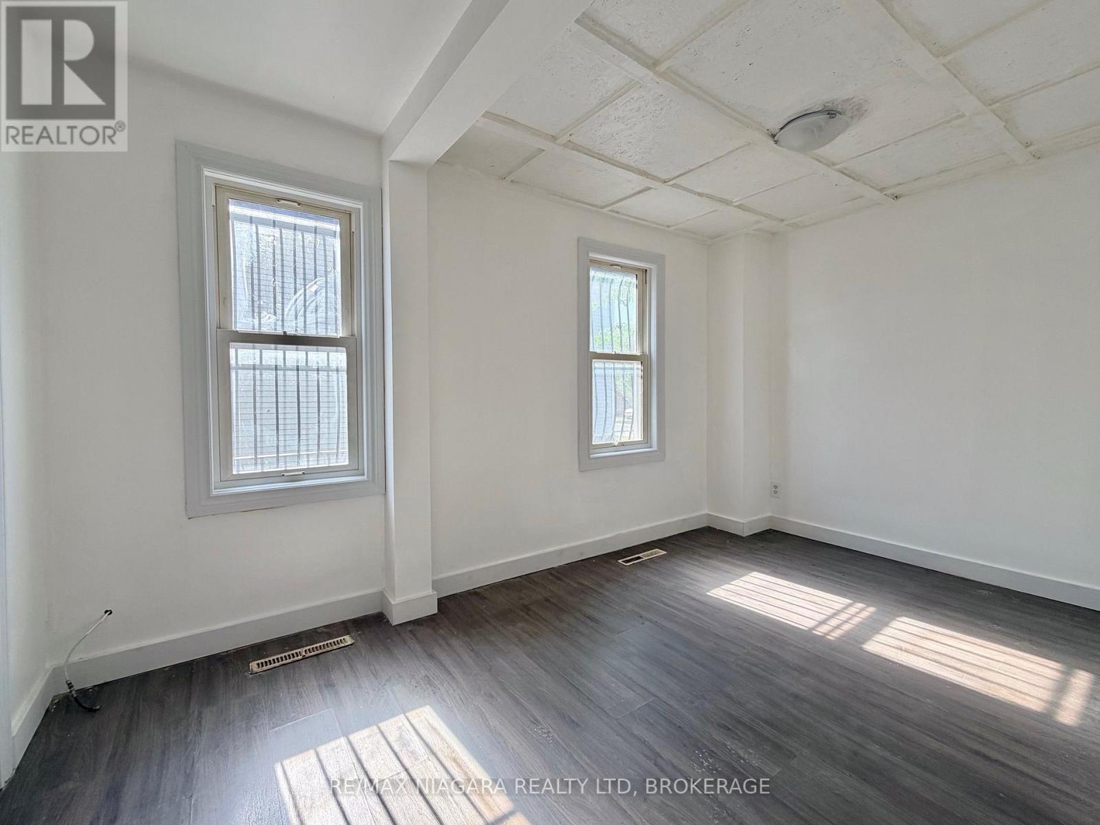 21 Fifth Street, Welland, Ontario  L3B 4Z4 - Photo 7 - X13757410