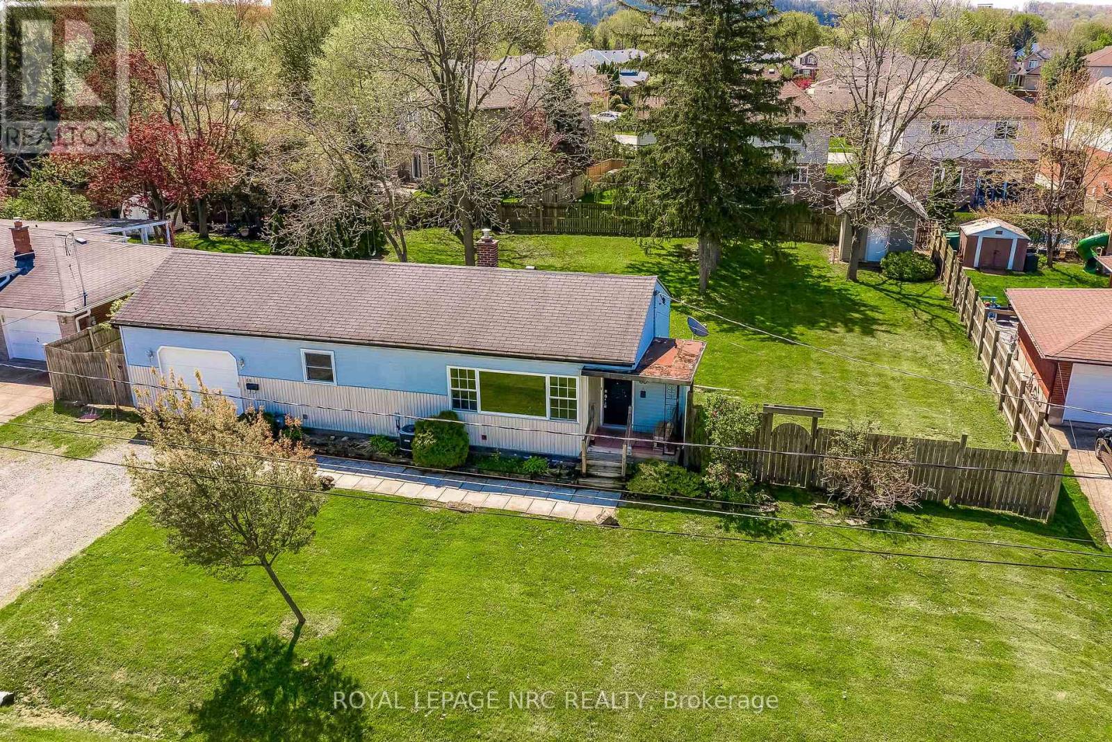 60 Valley Road, St. Catharines, Ontario  L2S 1Y6 - Photo 1 - X13757442