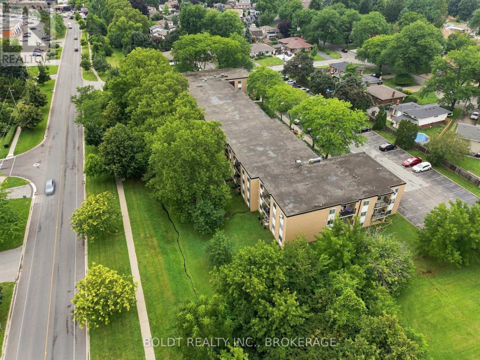 110 - 6 Westlake Lane, St. Catharines, Ontario  L2N 5S3 - Photo 4 - X13758262