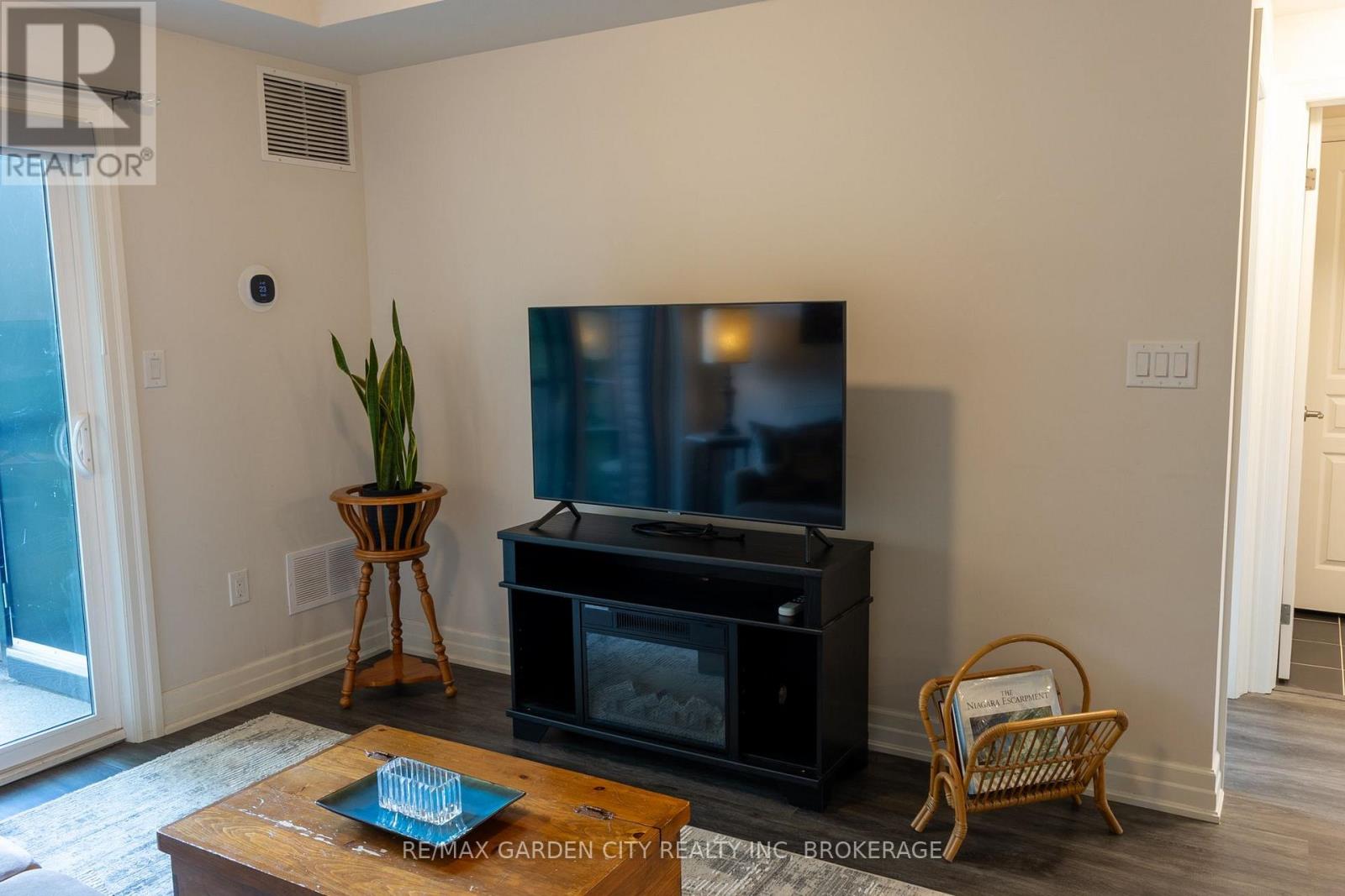 303 - 212 Lakeport Road, St. Catharines, Ontario  L2N 0B4 - Photo 14 - X13758452