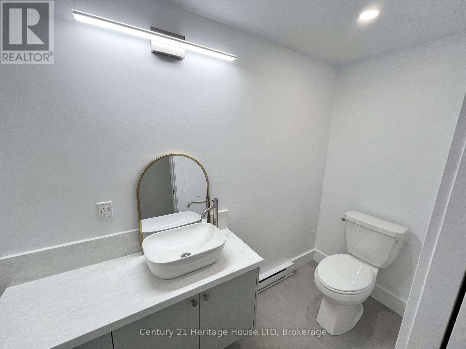 Lower Unit - 99a Moffatt Street, St. Catharines, Ontario  L2P 2L6 - Photo 12 - X13758940