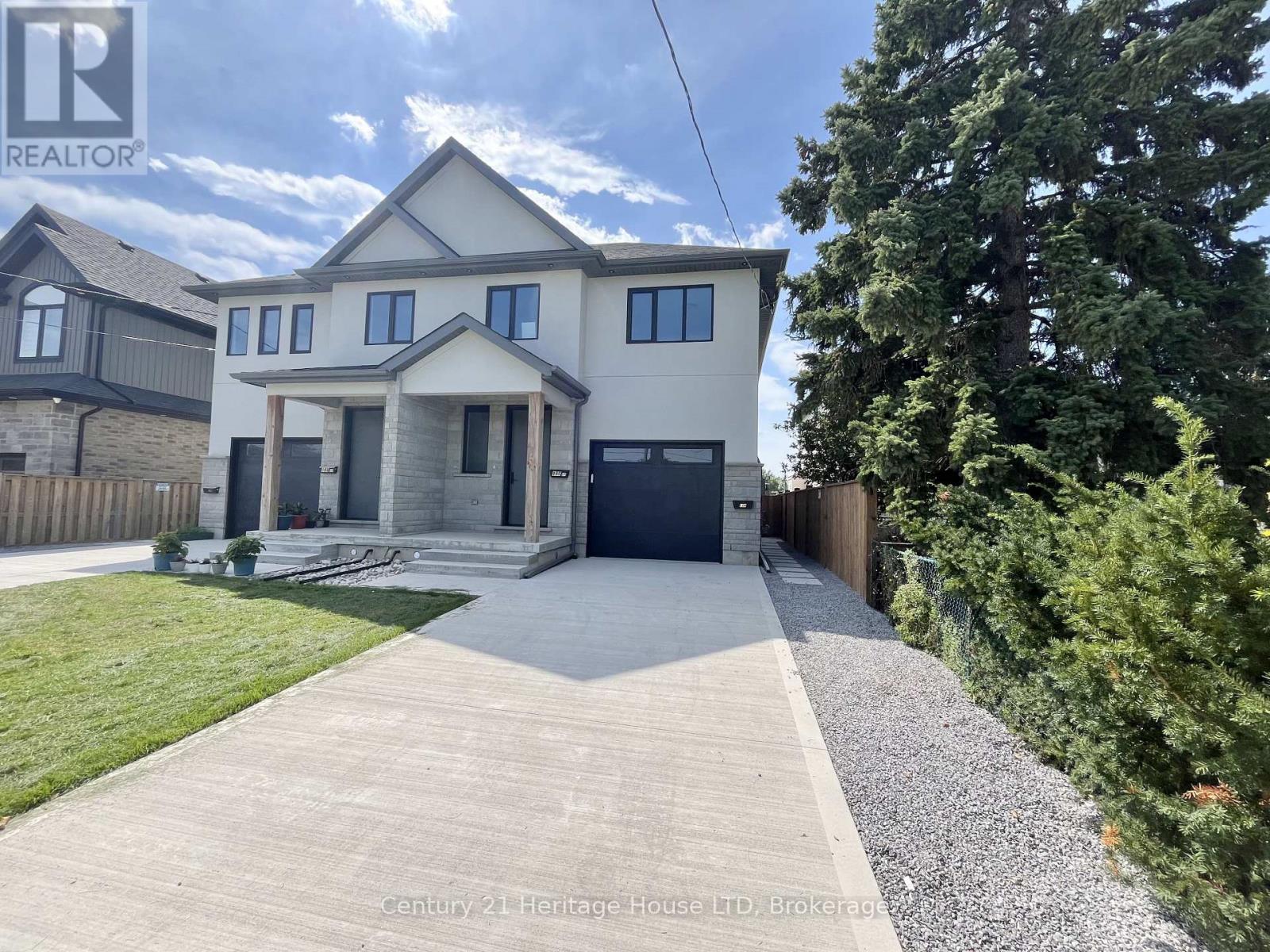 Lower Unit - 99b Moffatt Street, St. Catharines, Ontario  L2P 2L6 - Photo 1 - X13758990