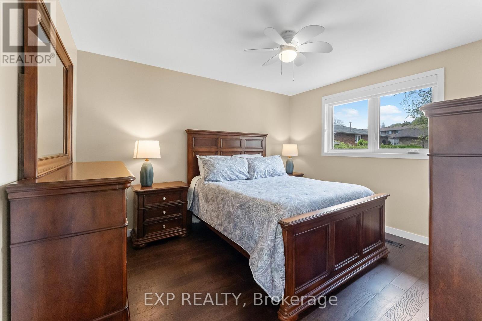 142 Marcella Crescent, Hamilton, Ontario  L8K 6G3 - Photo 20 - X13759114