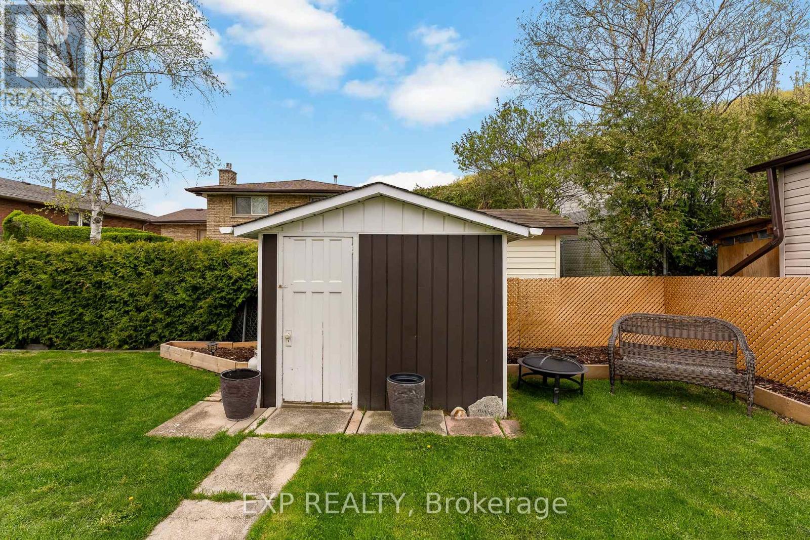 142 Marcella Crescent, Hamilton, Ontario  L8K 6G3 - Photo 45 - X13759114