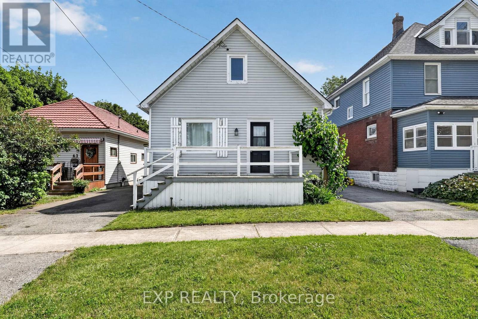 45 Phipps Street, Fort Erie, Ontario  L2A 2V3 - Photo 3 - X13759584