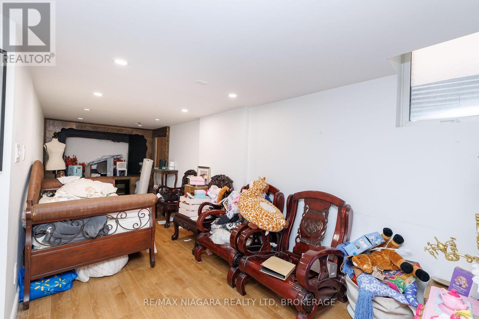 33 Colonel Lyall Street, St. Catharines, Ontario  L2P 0B3 - Photo 23 - X13759638