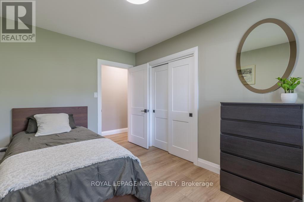 3 Glenayr Place, St. Catharines, Ontario  L2T 2A2 - Photo 17 - X13760432
