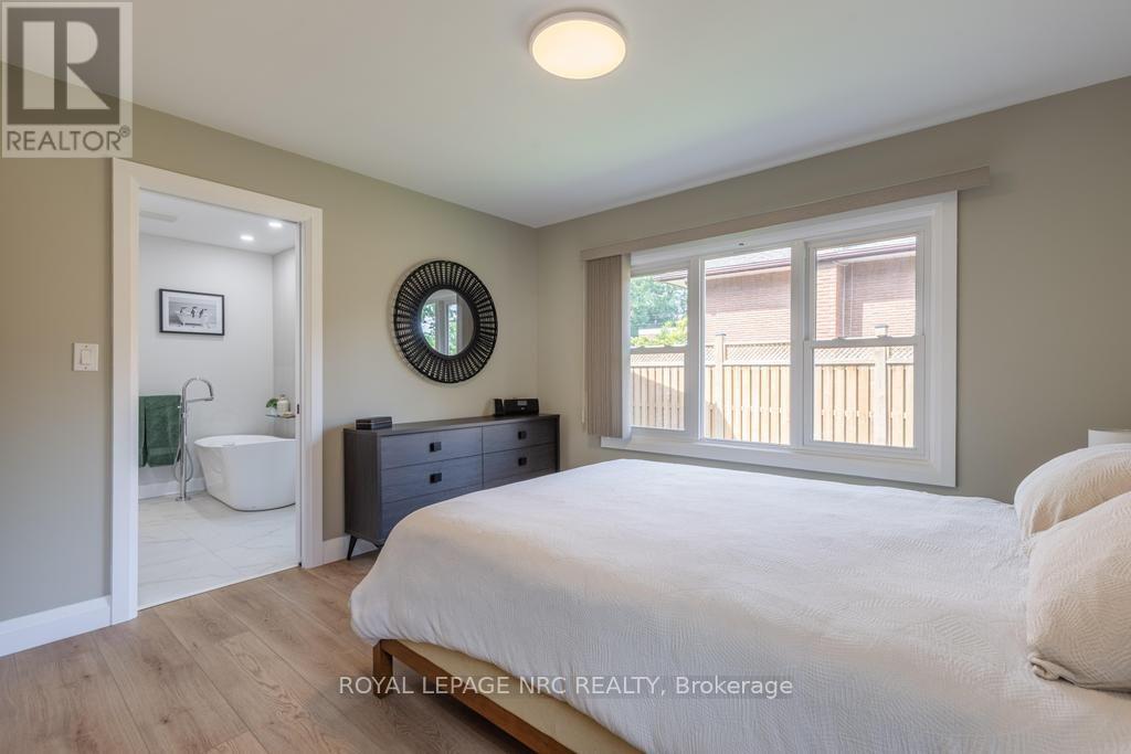 3 Glenayr Place, St. Catharines, Ontario  L2T 2A2 - Photo 22 - X13760432