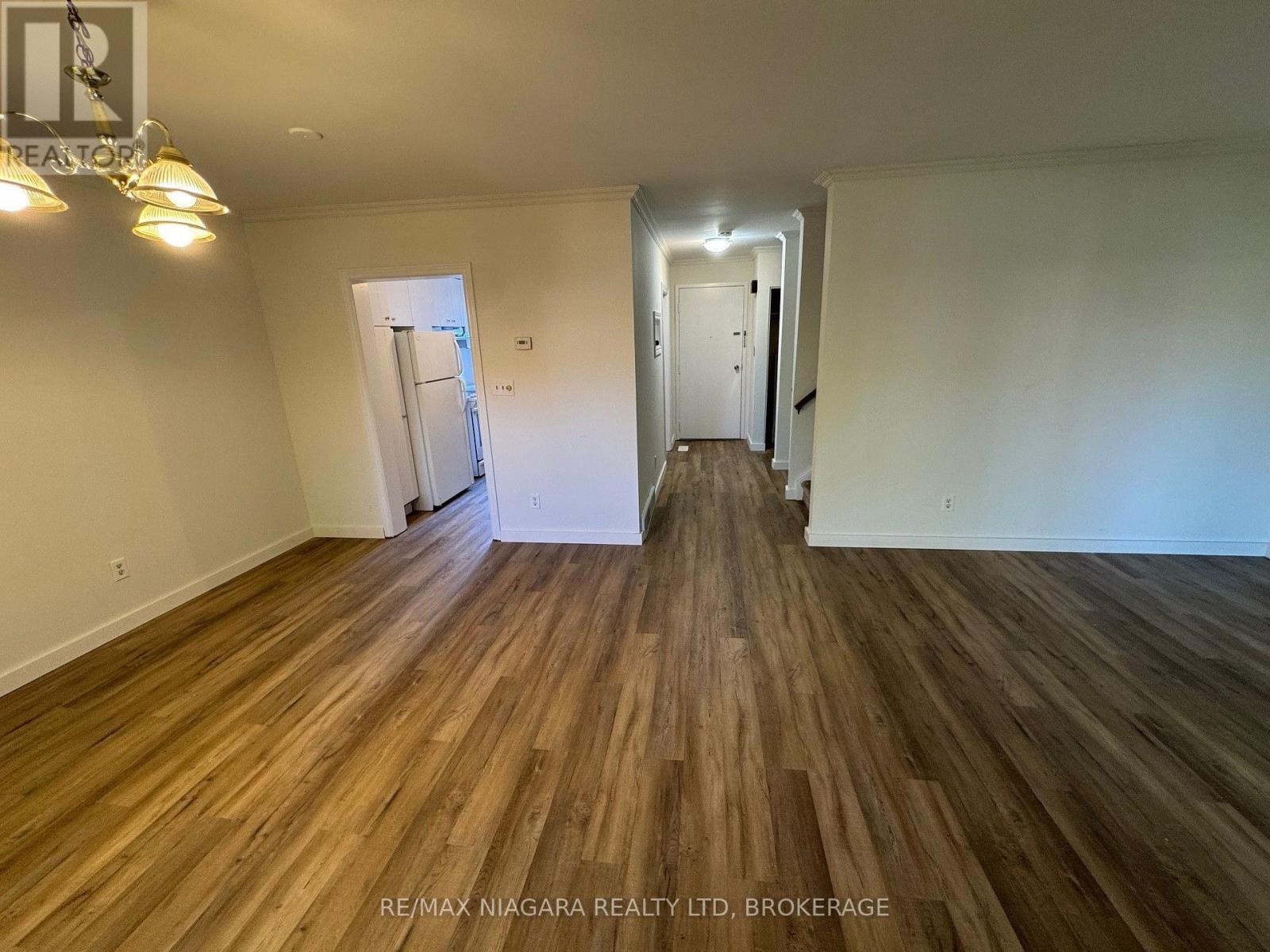 67 - 6476 Huggins Street, Niagara Falls, Ontario  L2J 1G9 - Photo 7 - X13760642