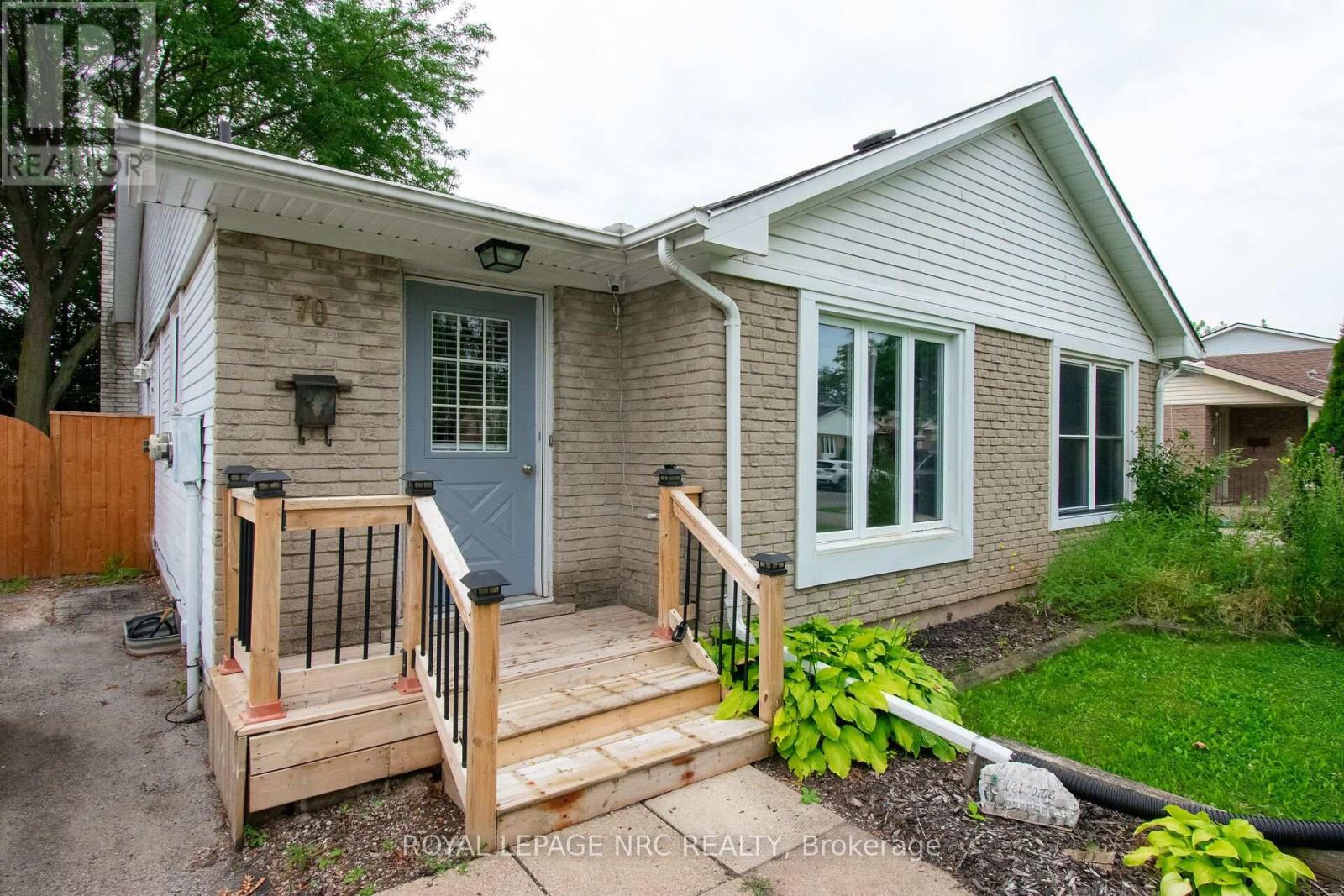 70 Oxford Street, St. Catharines, Ontario  L2P 3T6 - Photo 1 - X13761270