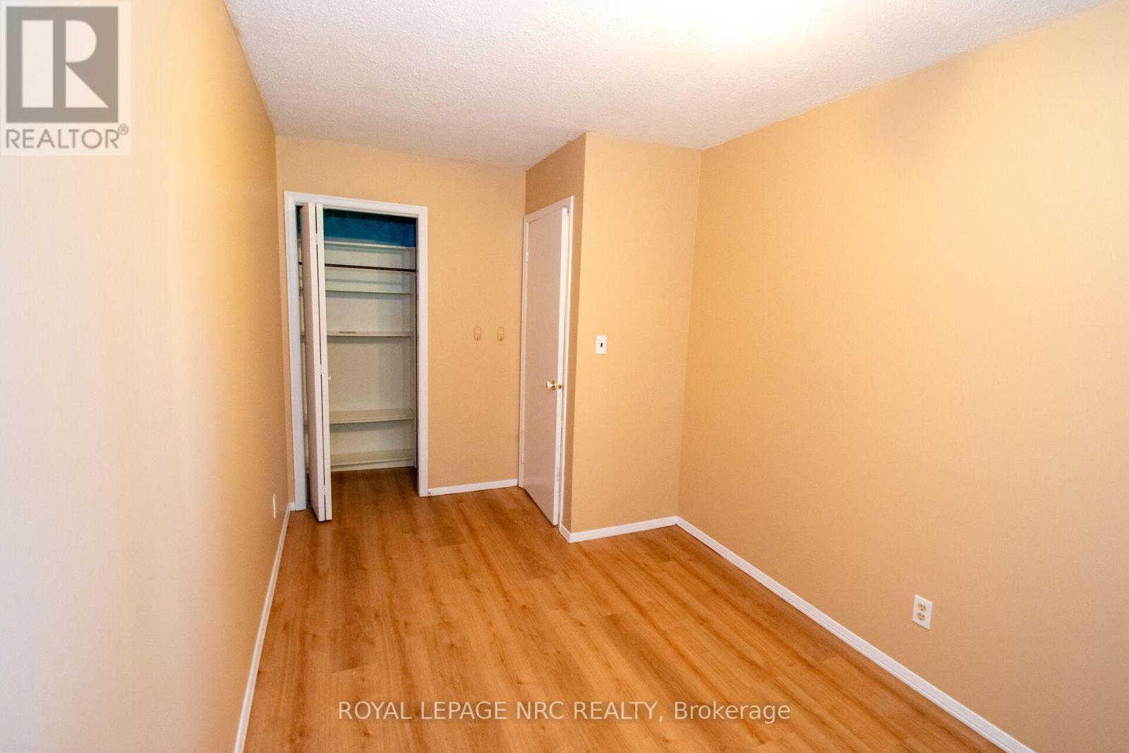 70 Oxford Street, St. Catharines, Ontario  L2P 3T6 - Photo 22 - X13761270