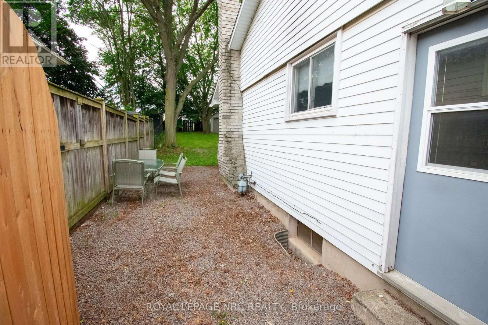 70 Oxford Street, St. Catharines, Ontario  L2P 3T6 - Photo 38 - X13761270