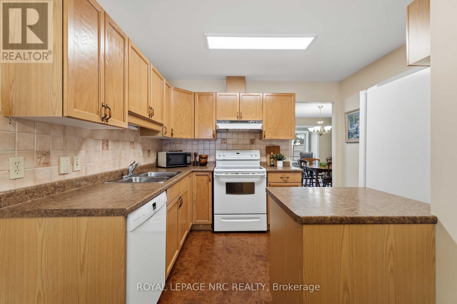 10 - 4107 Butternut Court, Lincoln, Ontario  L0R 2C0 - Photo 5 - X13762526