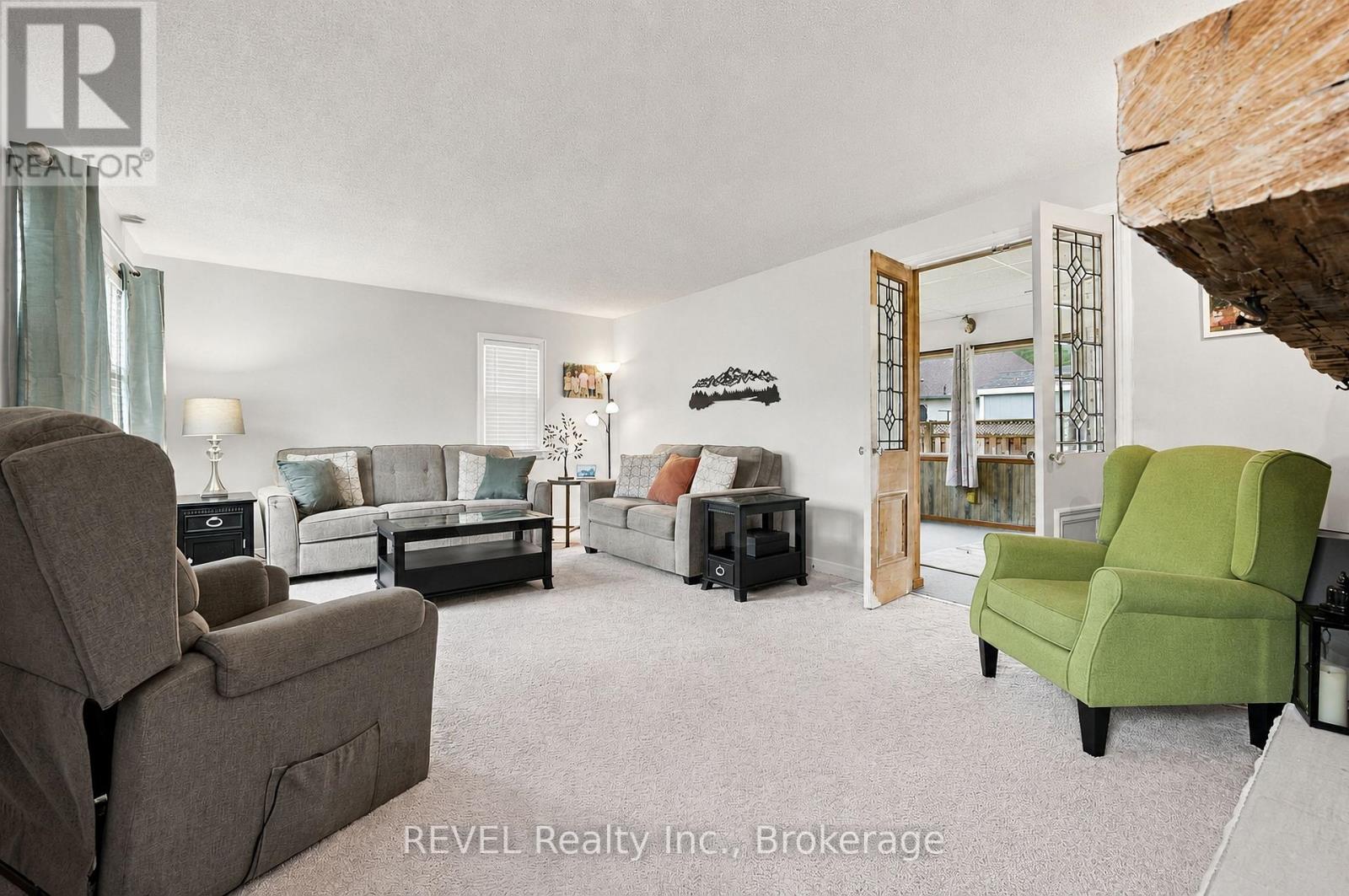 42 Wildwood Road, St. Catharines, Ontario  L2M 6Z8 - Photo 8 - X13764352