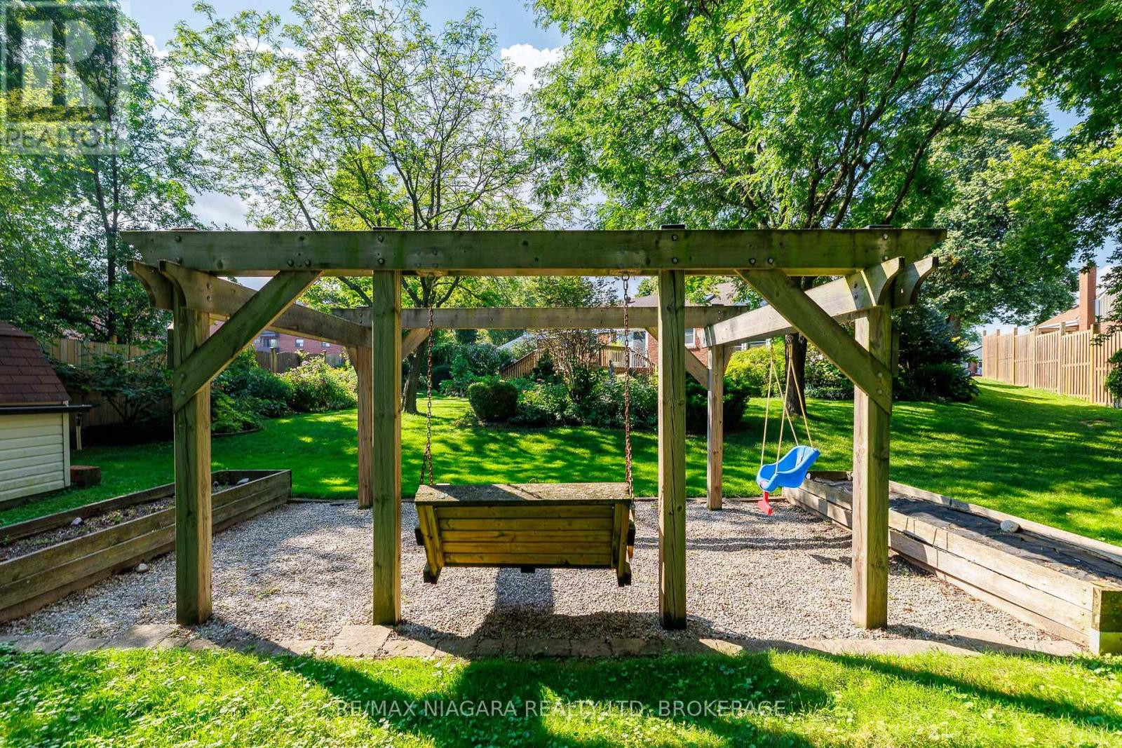 6329 Goodsir Crescent, Niagara Falls, Ontario  L2G 1H2 - Photo 43 - X13764438