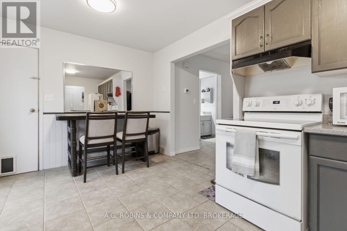 8 Abbott Lane, Haldimand, Ontario  N0A 1E0 - Photo 18 - X13766448