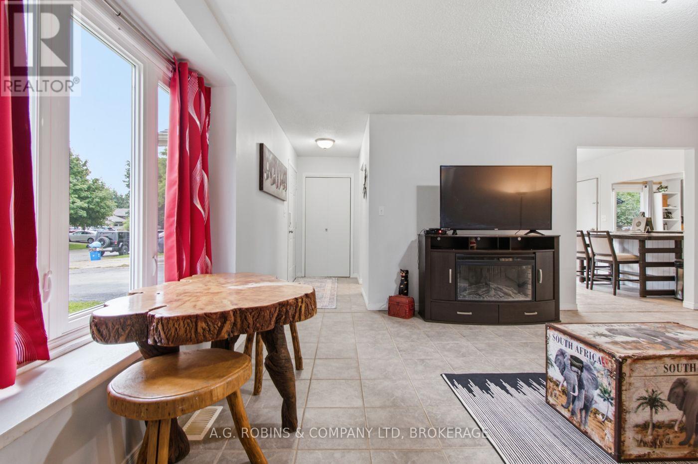 8 Abbott Lane, Haldimand, Ontario  N0A 1E0 - Photo 7 - X13766448