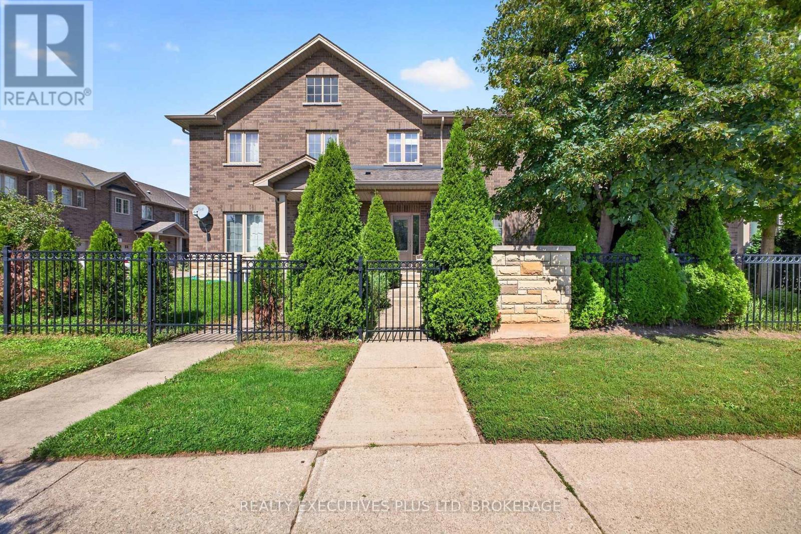 9 - 43 Kerman Avenue, Grimsby, Ontario  L3M 0G2 - Photo 24 - X13766502