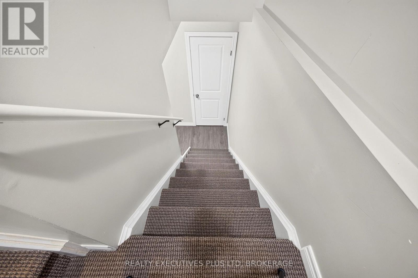 9 - 43 Kerman Avenue, Grimsby, Ontario  L3M 0G2 - Photo 41 - X13766502