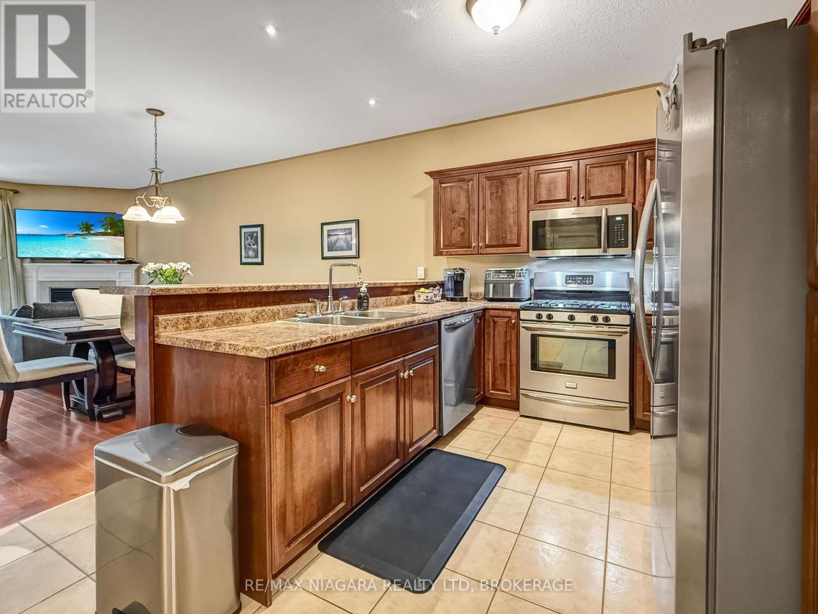 3927 Lower Coach Road, Fort Erie, Ontario  L0S 1S0 - Photo 6 - X13766678