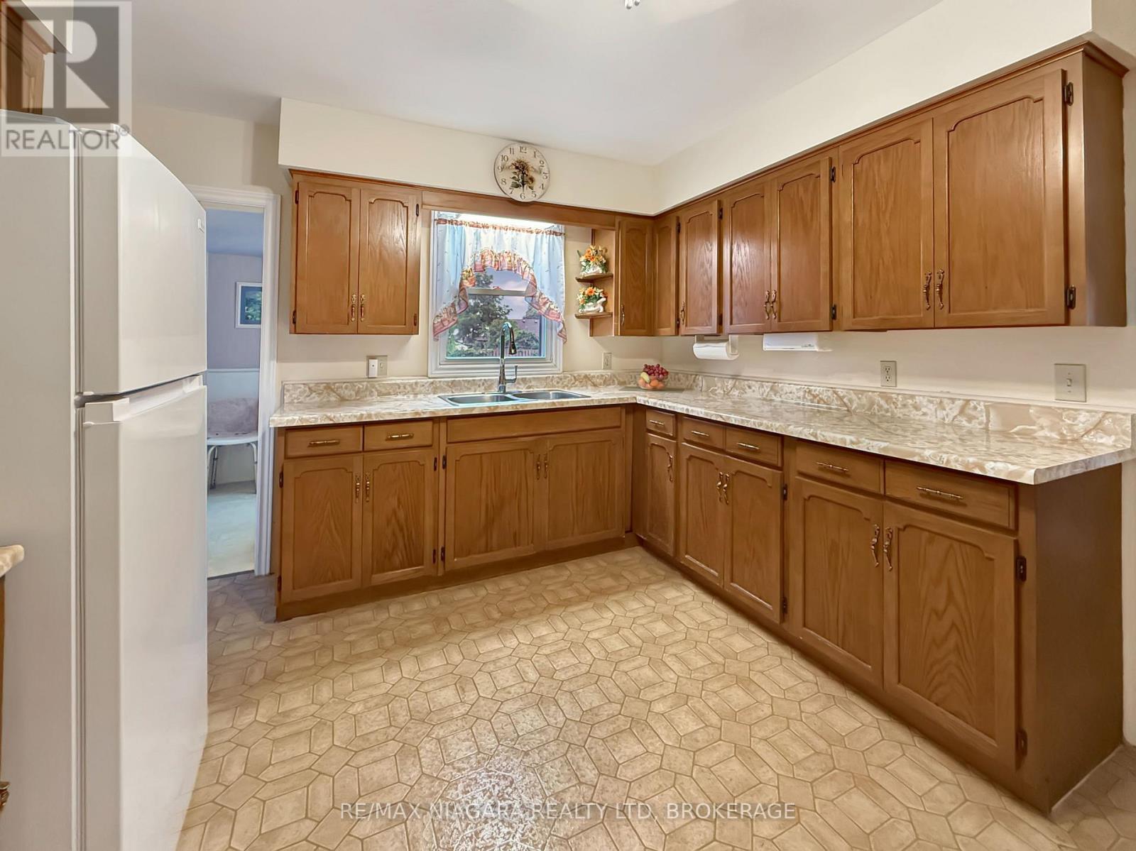 358 Phipps Street, Fort Erie, Ontario  L2A 2V8 - Photo 7 - X13766754