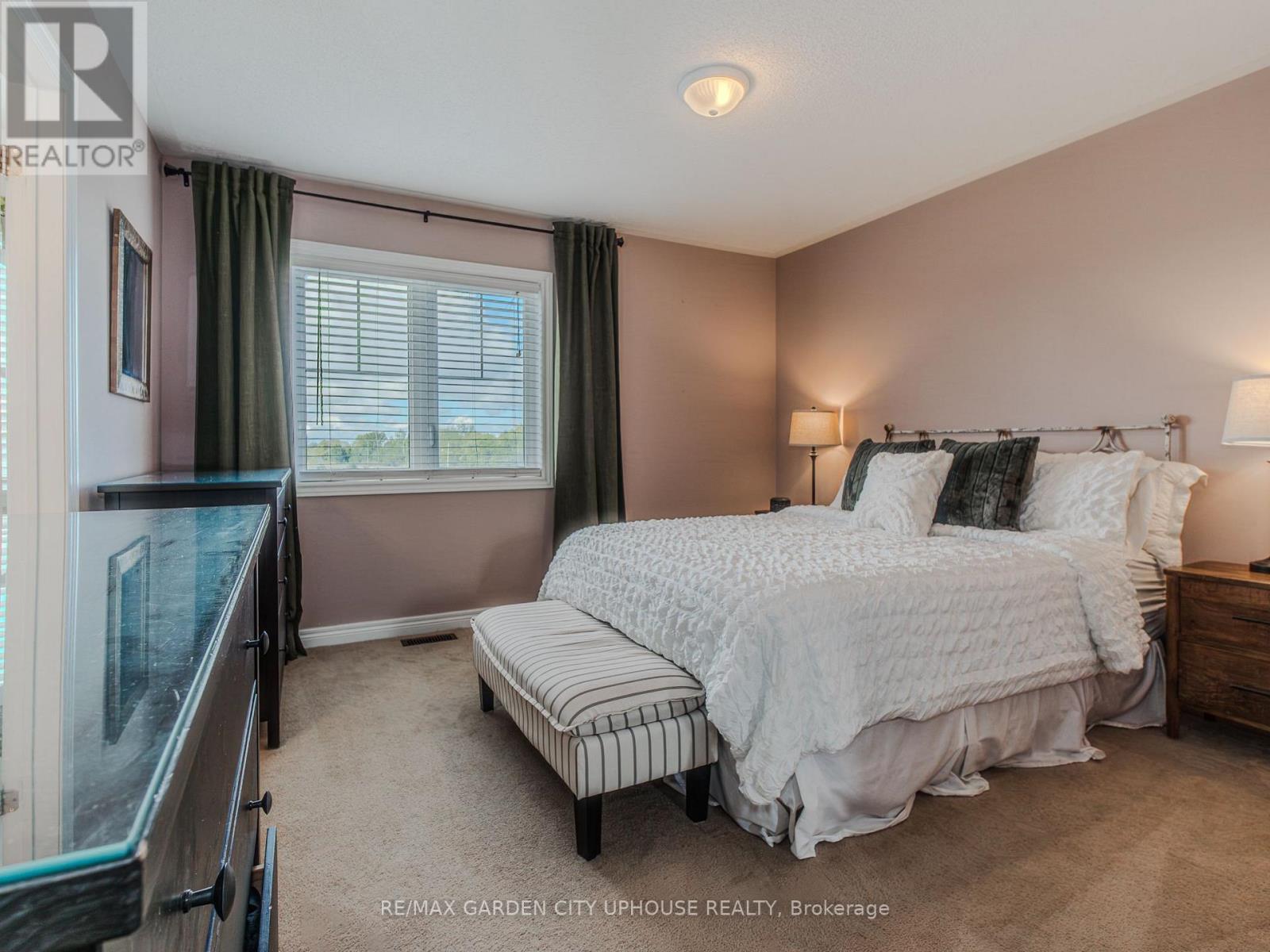 54 Keith Crescent, Niagara-On-The-Lake, Ontario  L0S 1J0 - Photo 12 - X13766758