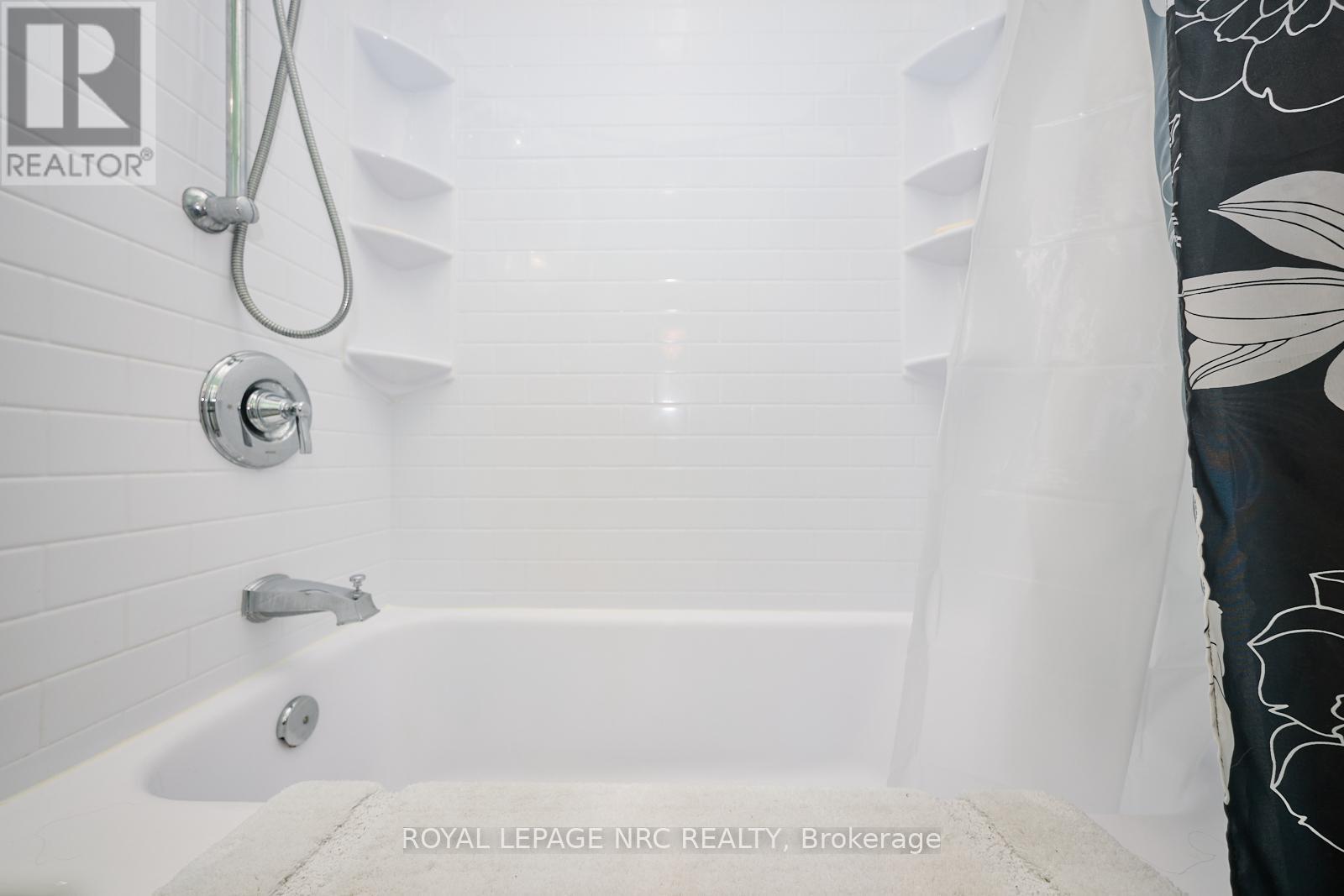 1 Thorndale Avenue, St. Catharines, Ontario  L2R 6A2 - Photo 18 - X13767070