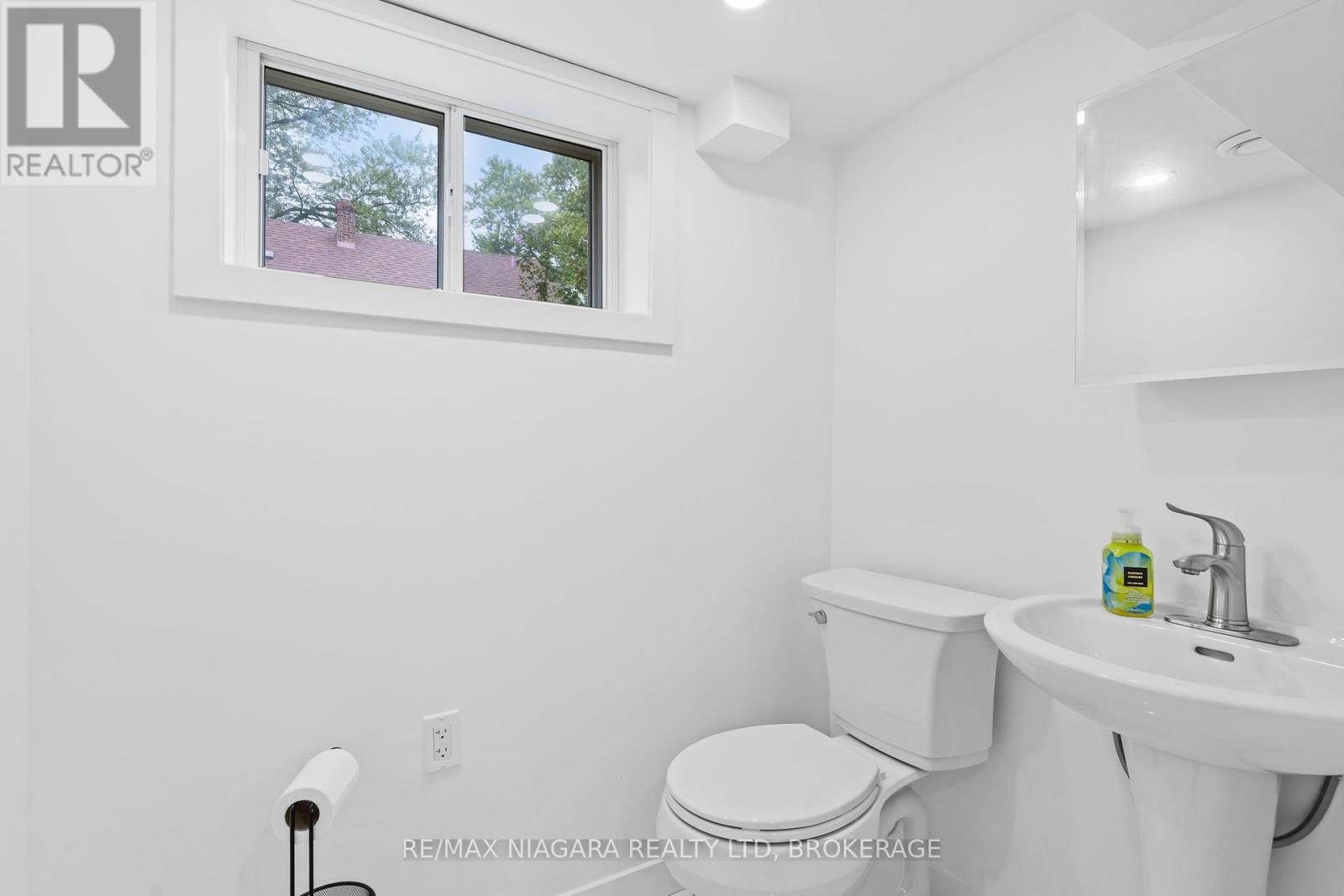 157 Aqueduct Street, Welland, Ontario  L3C 1C3 - Photo 29 - X13767078