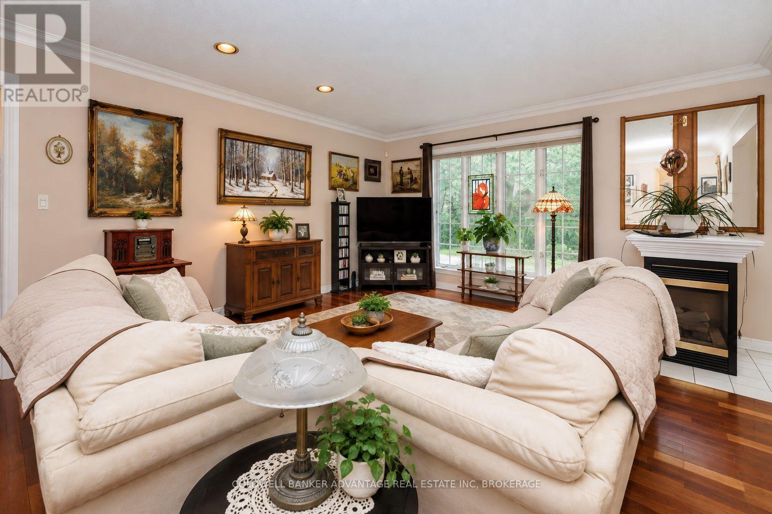 8165 Mount Olive Crescent, Niagara Falls, Ontario  L2H 2Y9 - Photo 10 - X13767120