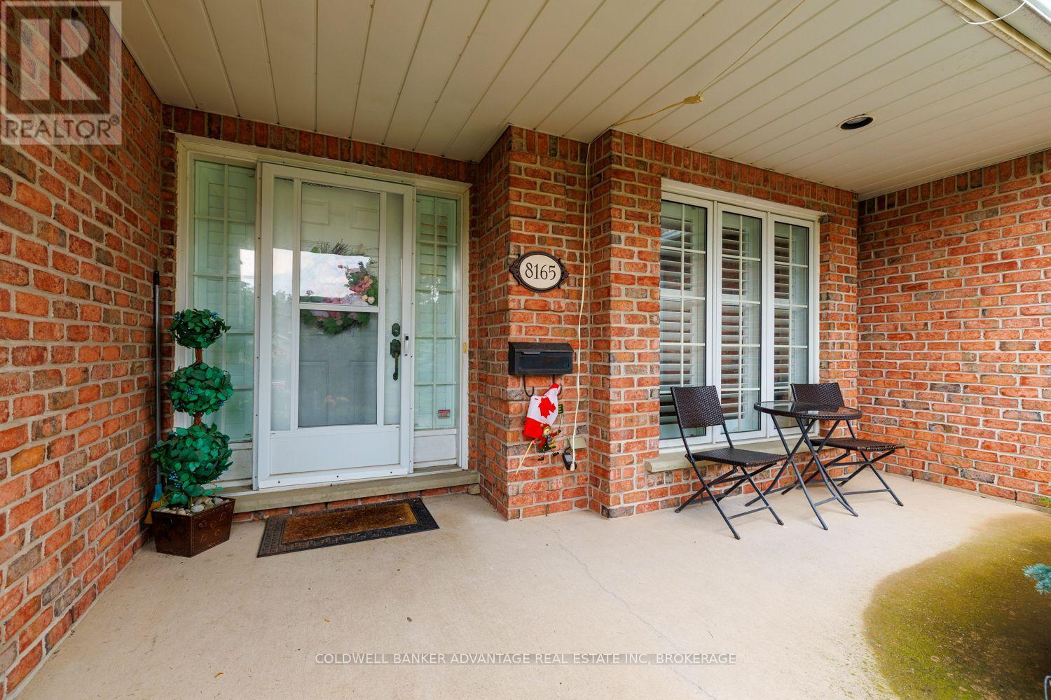 8165 Mount Olive Crescent, Niagara Falls, Ontario  L2H 2Y9 - Photo 4 - X13767120