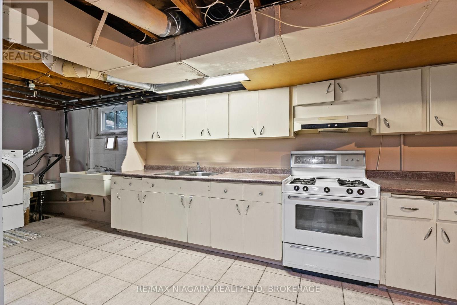 230 Wellington Street, Port Colborne, Ontario  L3K 2K2 - Photo 32 - X13767214