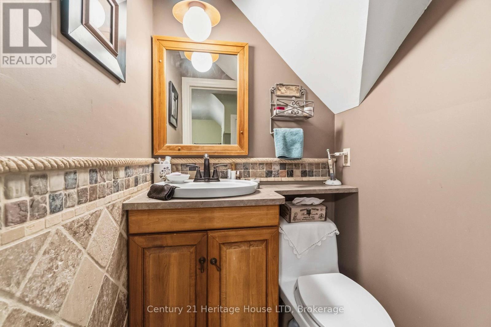 25 Glenview Avenue, Welland, Ontario  L3C 4K2 - Photo 34 - X13767876