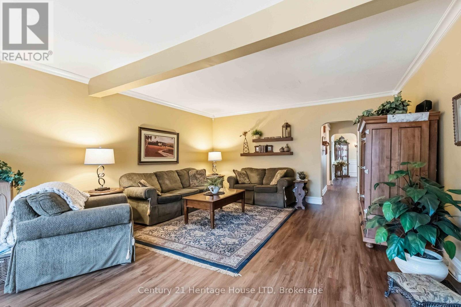 25 Glenview Avenue, Welland, Ontario  L3C 4K2 - Photo 7 - X13767876