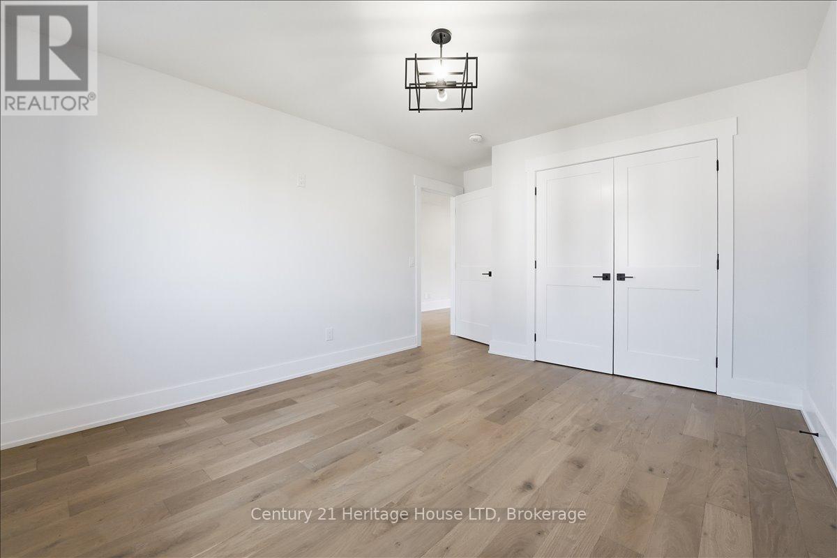 2476 Colangelo Drive, Niagara Falls, Ontario  L2J 0A1 - Photo 31 - X13767882