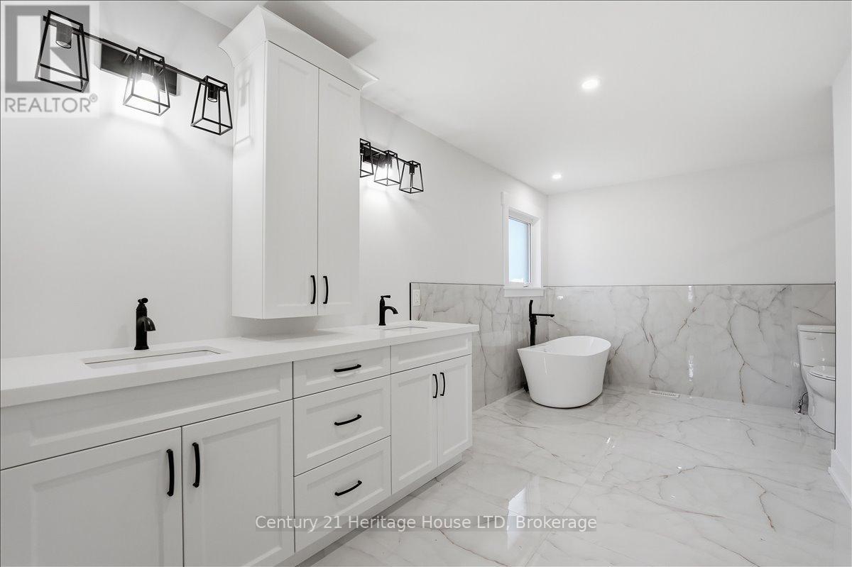 2476 Colangelo Drive, Niagara Falls, Ontario  L2J 0A1 - Photo 35 - X13767882