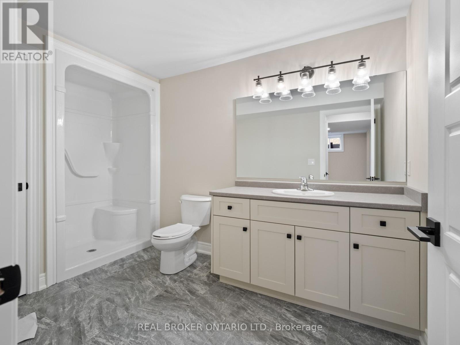 26 Austin Drive, Welland, Ontario  L3C 0J8 - Photo 22 - X13768248